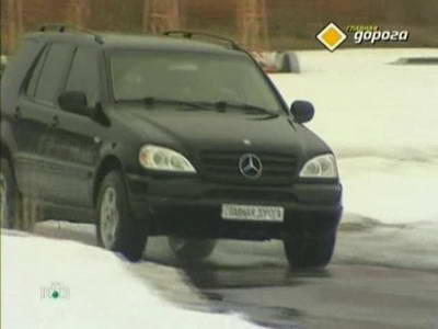 Mercedes ML320 W163 (2000 год выпуска). Видео обзор и тест-драйв автомобиля.